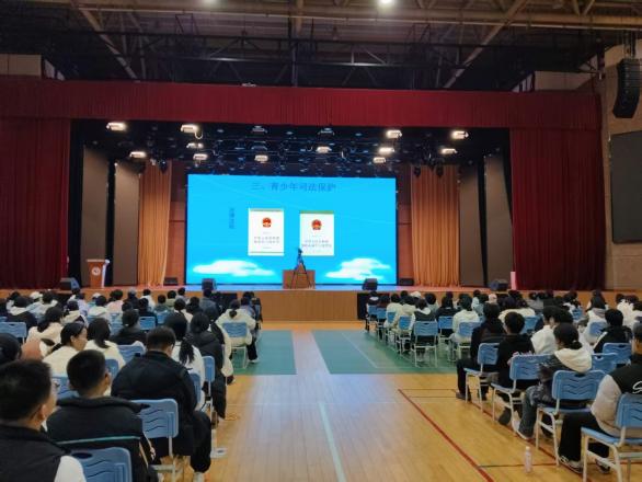 09901f58374ea98568f39c35367f2e89