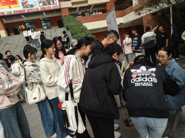 621199cd68f3df1f52257793ba2fa19e