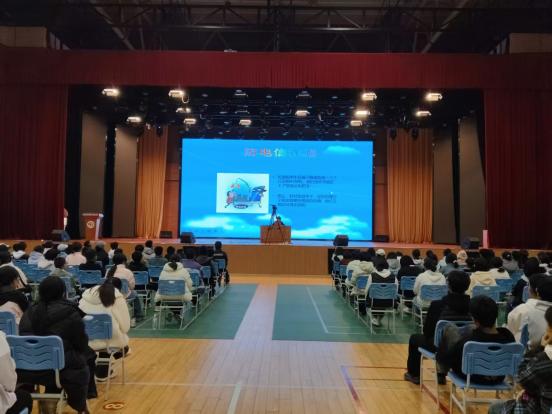 e645b9c3a9c0a89ae8e570e436edb1ea