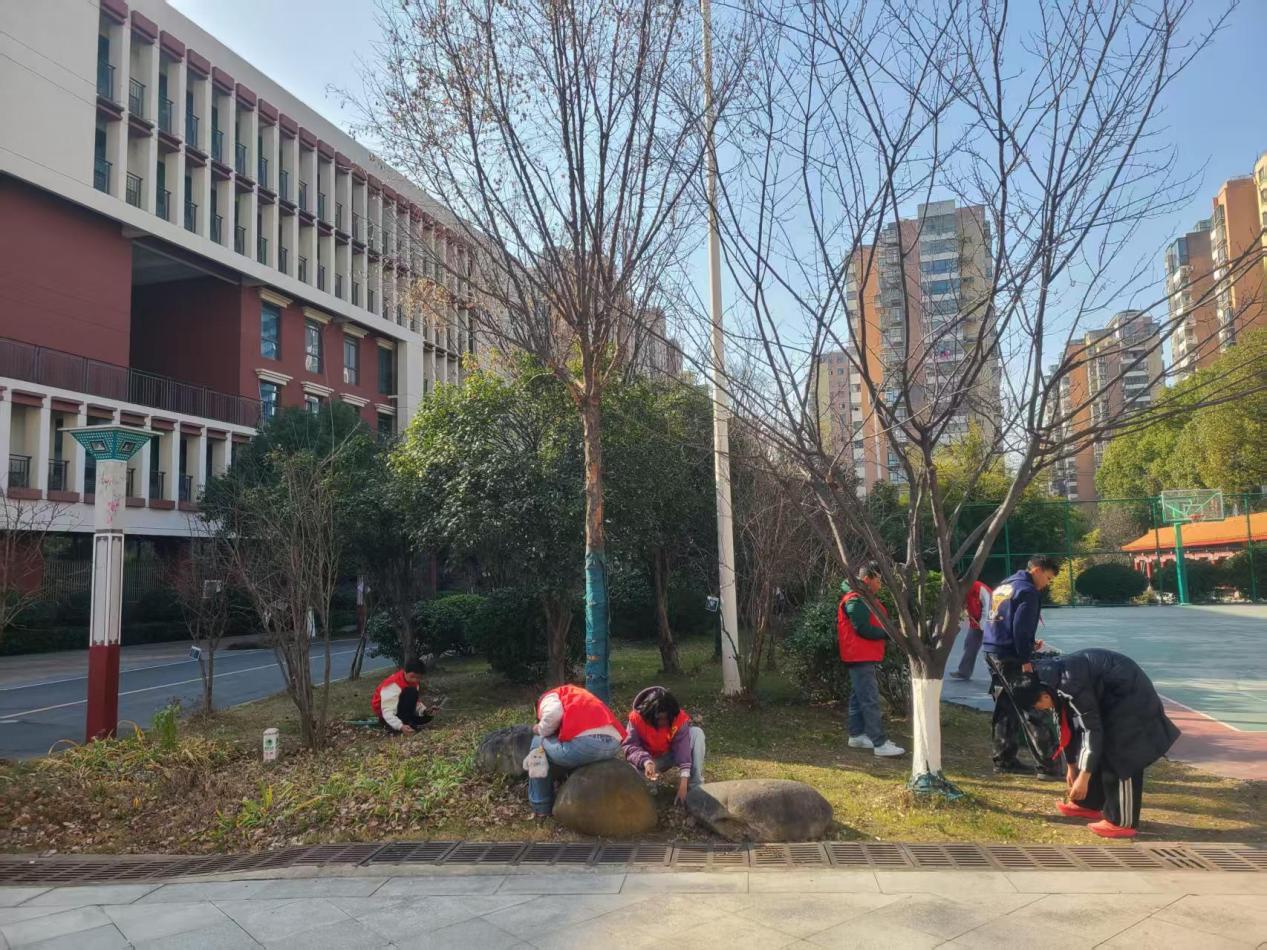 7ee2a16777176813a5f57b21f83e42be