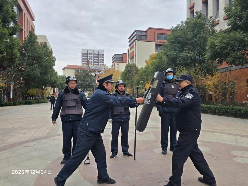 b32423b03b5cf65c3f33253424e1f545