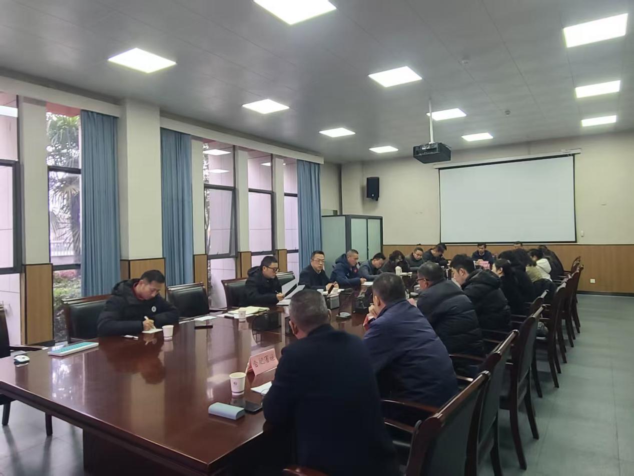 c9446424c4f2b47bf13004c33b746fa9