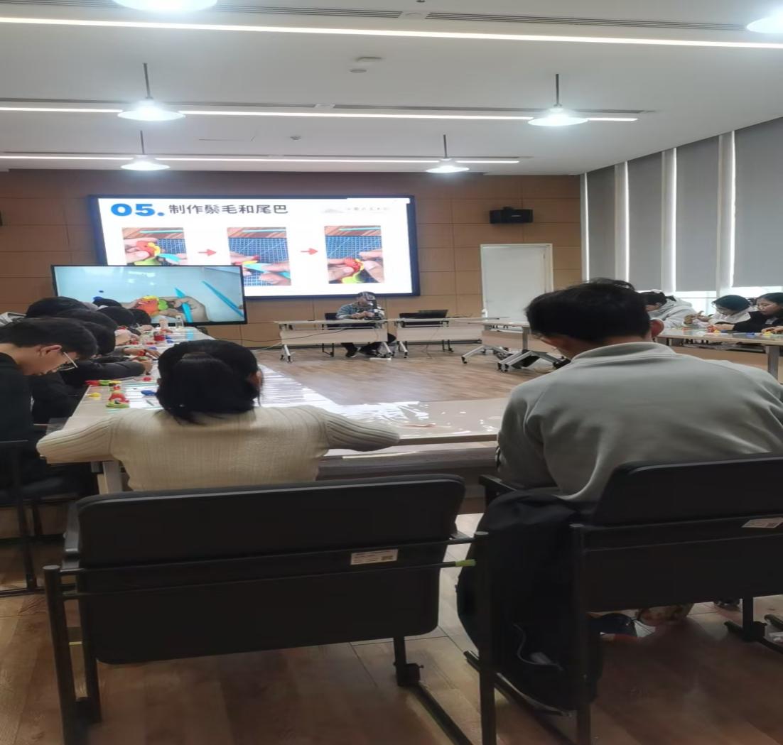 mmexport1771679382771